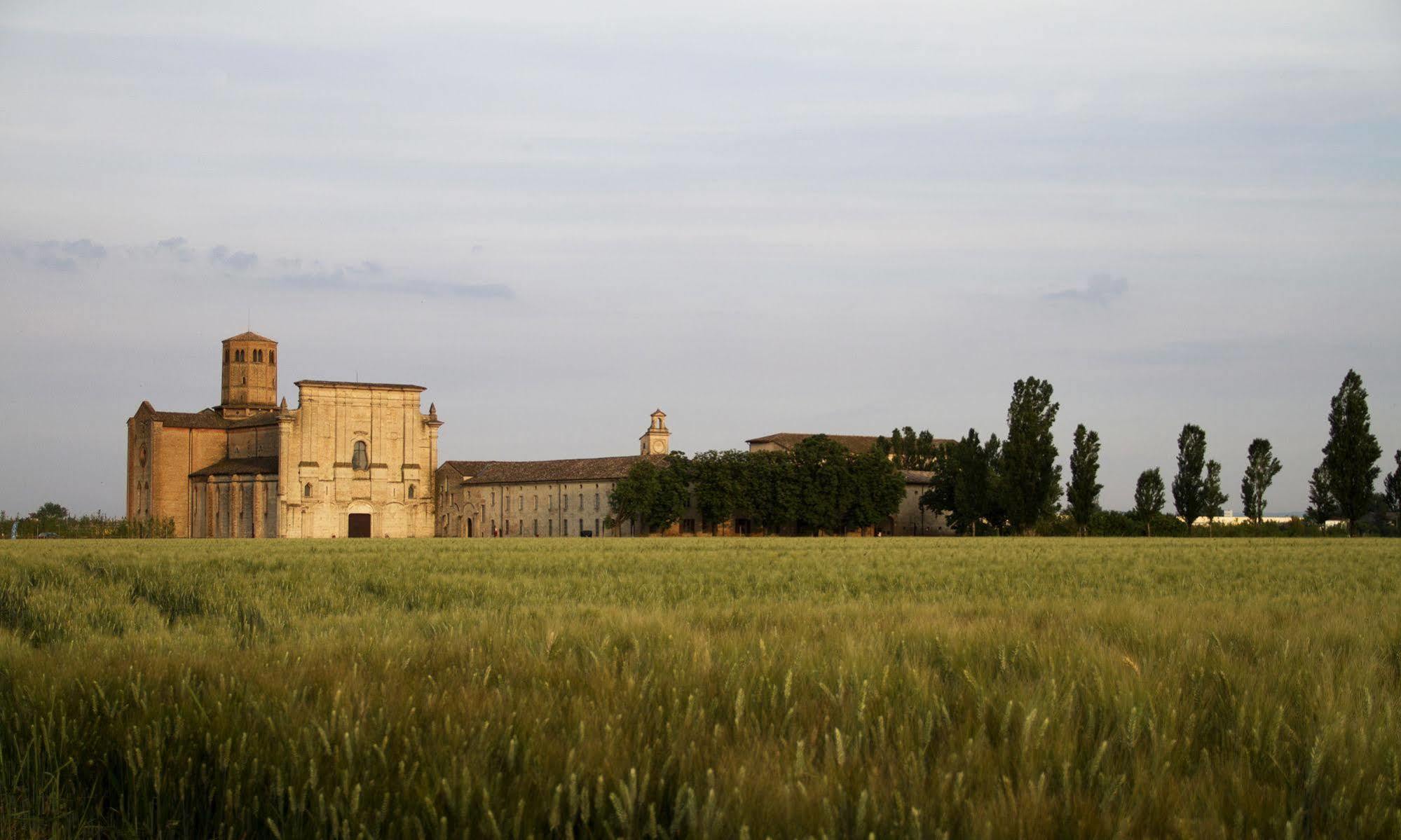 Locanda Abbazia Di Valserena - Csac Parma Exterior photo